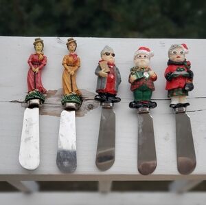 Festive Vintage Spreaders Set